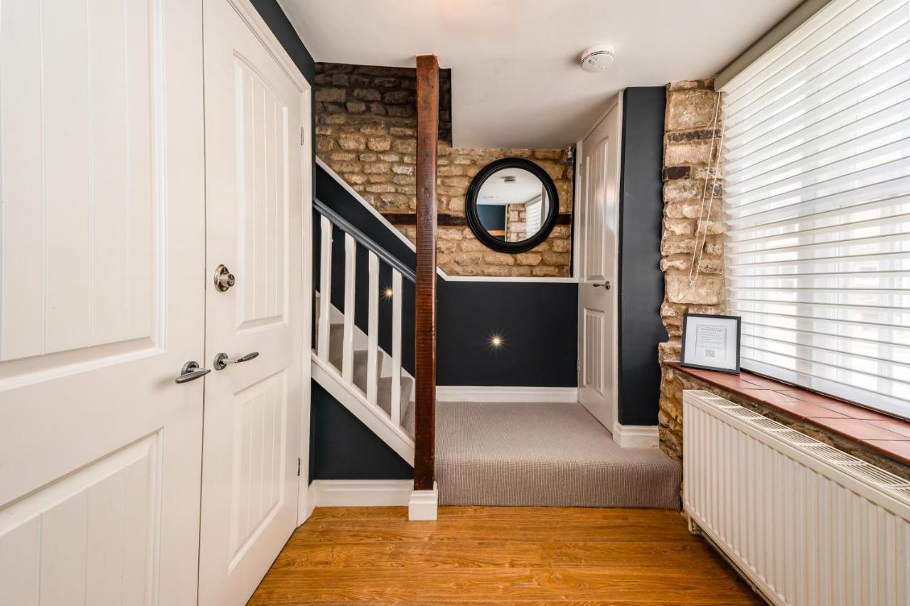 Luxury Town Centre Loft Apartment In Converted Granary Stamford Kültér fotó