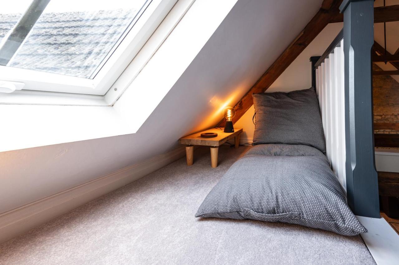 Luxury Town Centre Loft Apartment In Converted Granary Stamford Kültér fotó
