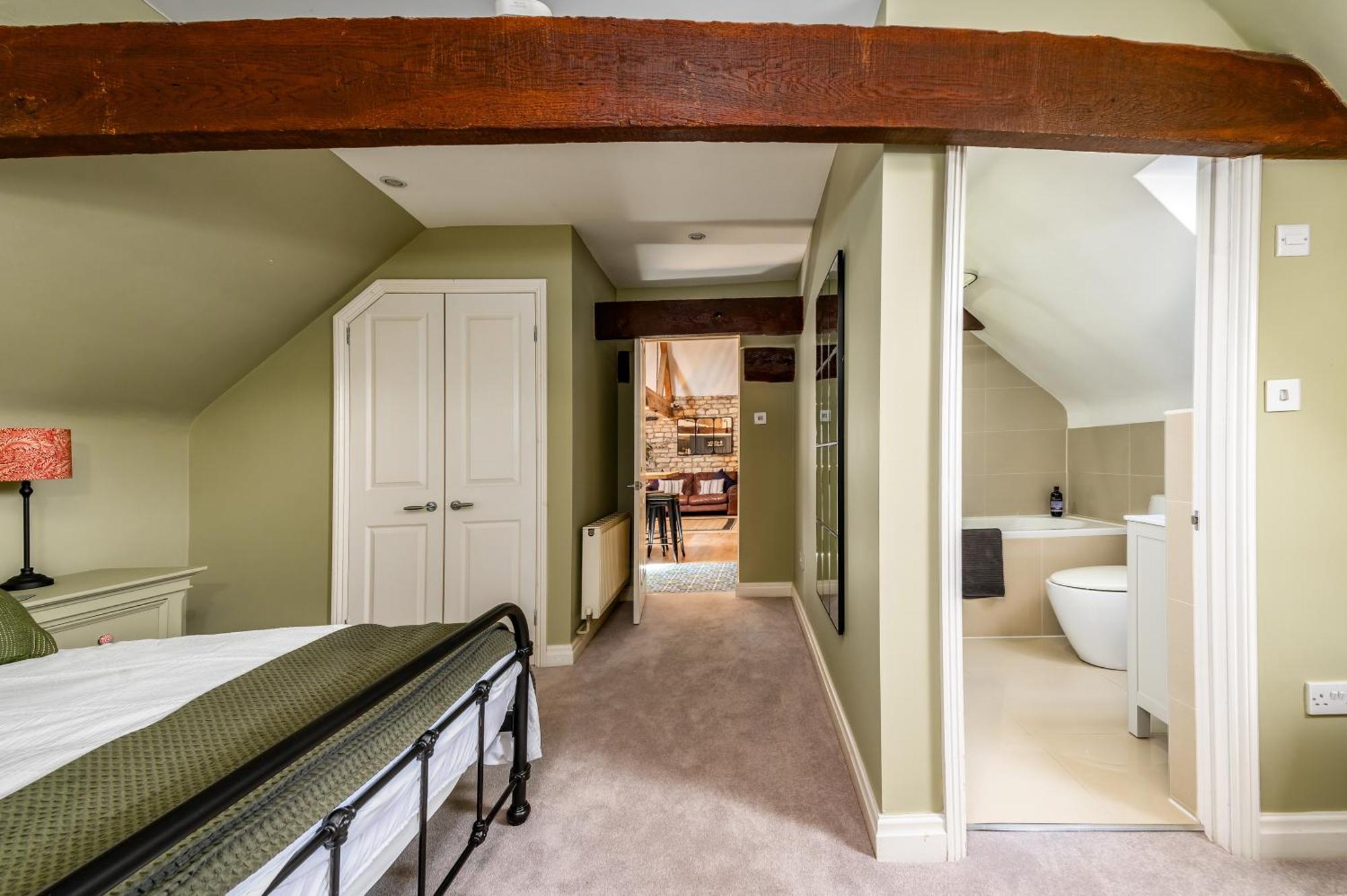 Luxury Town Centre Loft Apartment In Converted Granary Stamford Kültér fotó