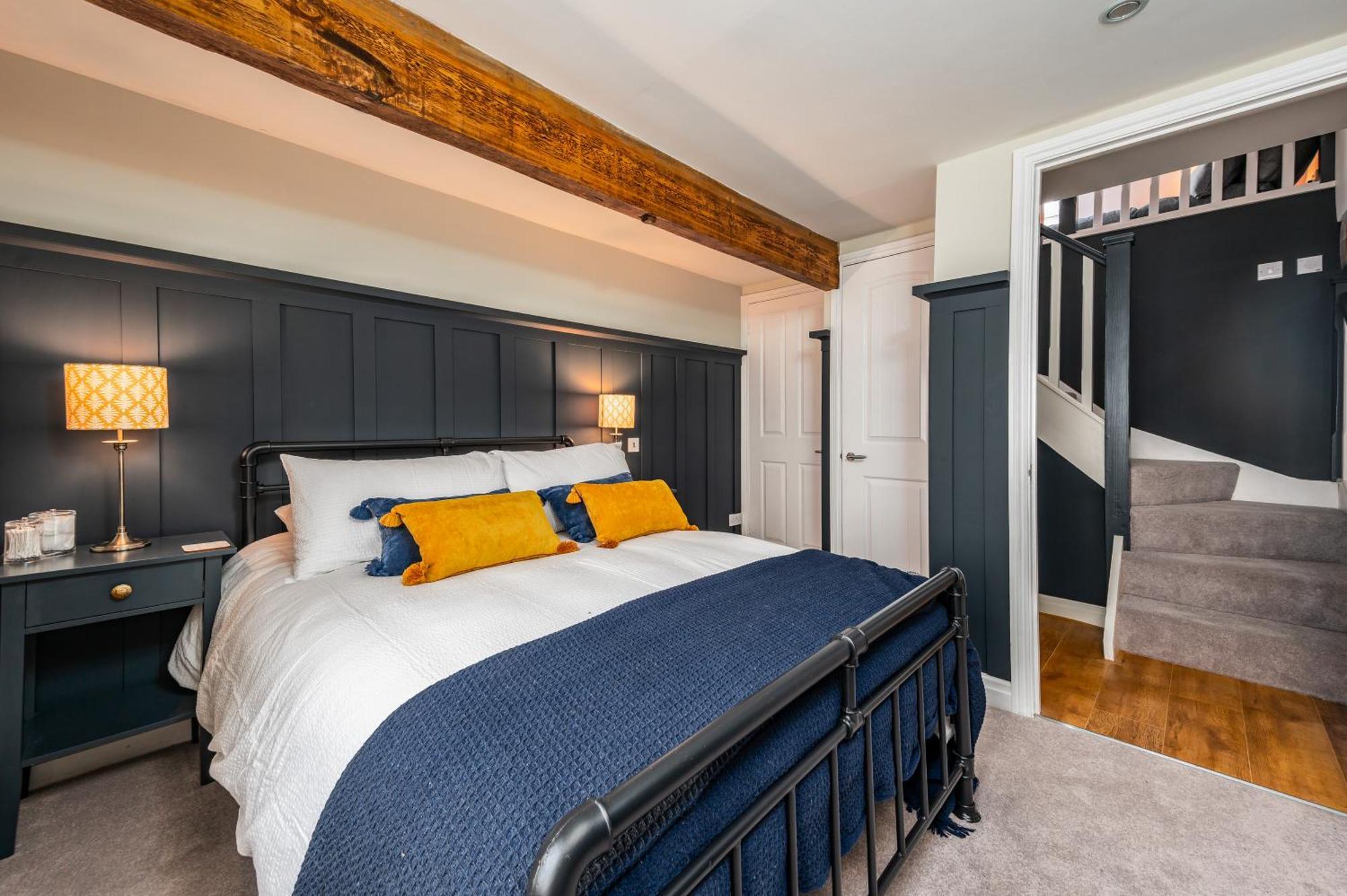 Luxury Town Centre Loft Apartment In Converted Granary Stamford Kültér fotó